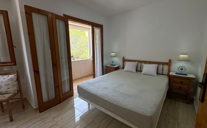 Resale - Town House -
Playa Flamenca - Costa Blanca