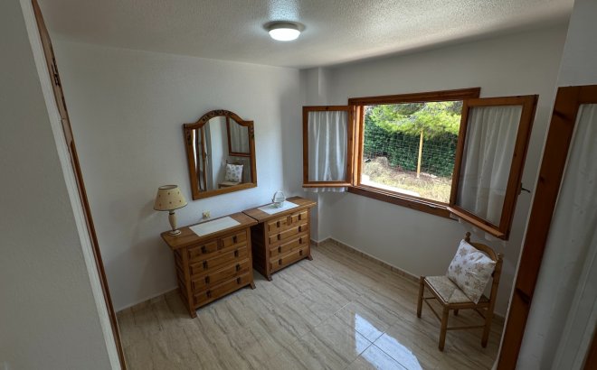 Resale - Town House -
Playa Flamenca - Costa Blanca