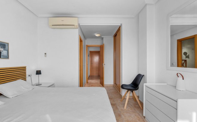 Revente - Appartement -
Torrevieja - Costa Blanca