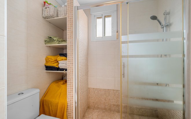 Revente - Appartement -
Torrevieja - Costa Blanca