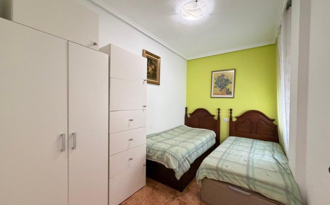 Revente - Appartement -
Torrevieja - PARQUE DE LAS NACIONES