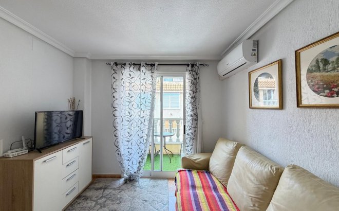 Revente - Appartement -
Torrevieja - PARQUE DE LAS NACIONES