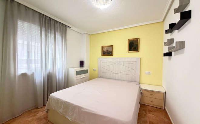 Revente - Appartement -
Torrevieja - PARQUE DE LAS NACIONES