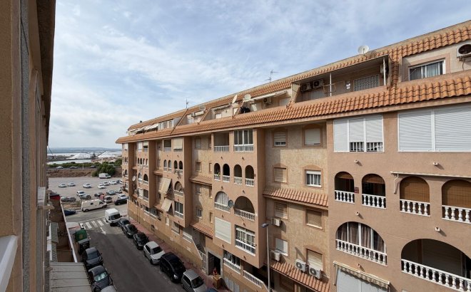 Revente - Appartement -
Torrevieja - PARQUE DE LAS NACIONES