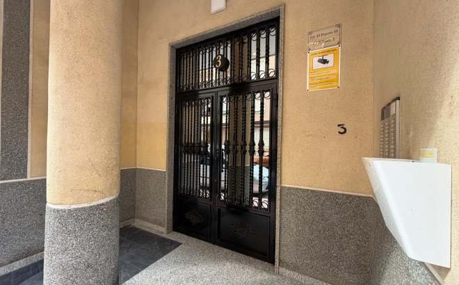 Revente - Appartement -
Torrevieja - PARQUE DE LAS NACIONES
