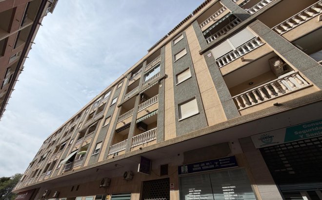 Revente - Appartement -
Torrevieja - PARQUE DE LAS NACIONES