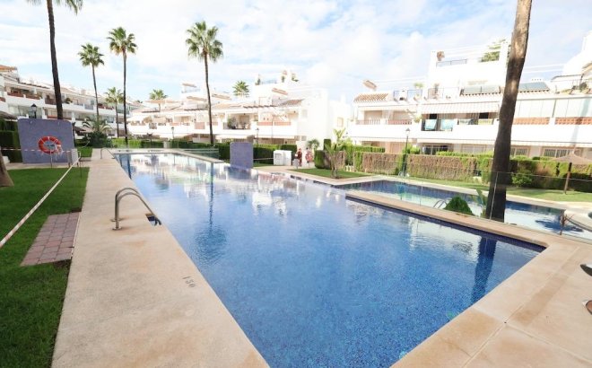 Revente - Appartement -
Orihuela Costa - Costa Blanca