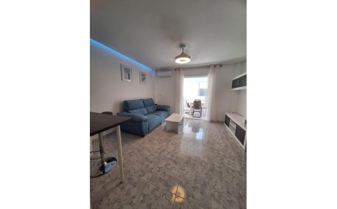 Resale - Apartment -
Torrevieja - Nueva Torrevieja