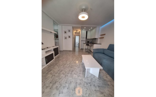 Resale - Apartment -
Torrevieja - Nueva Torrevieja