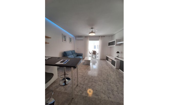 Resale - Apartment -
Torrevieja - Nueva Torrevieja