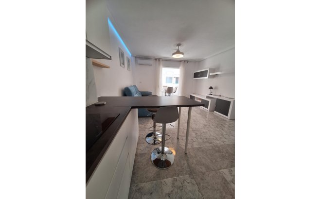 Resale - Apartment -
Torrevieja - Nueva Torrevieja