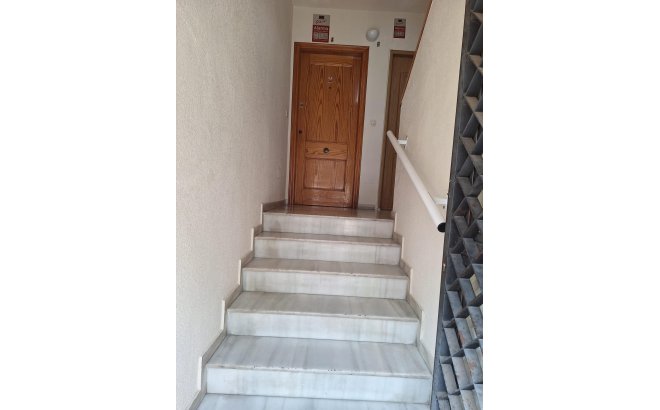 Resale - Apartment -
Torrevieja - Nueva Torrevieja