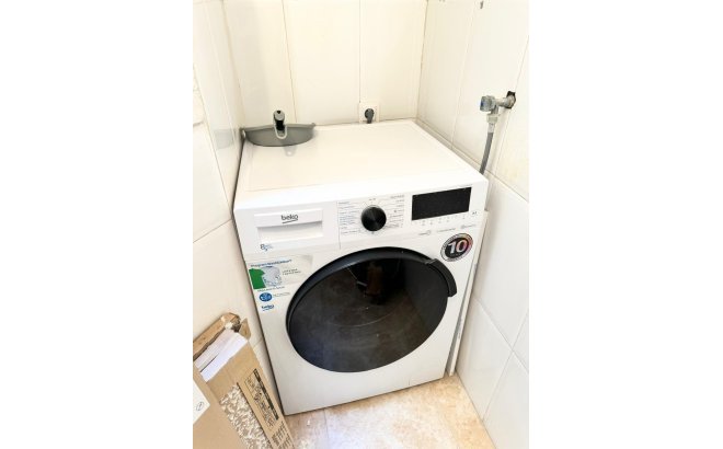 Resale - Apartment -
Torrevieja - Centro