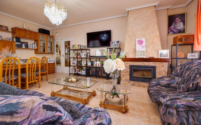 Resale - Apartment -
Torrevieja - Centro