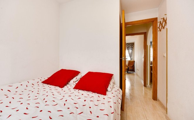 Revente - Appartement -
Torrevieja - Estacion De Autobuses