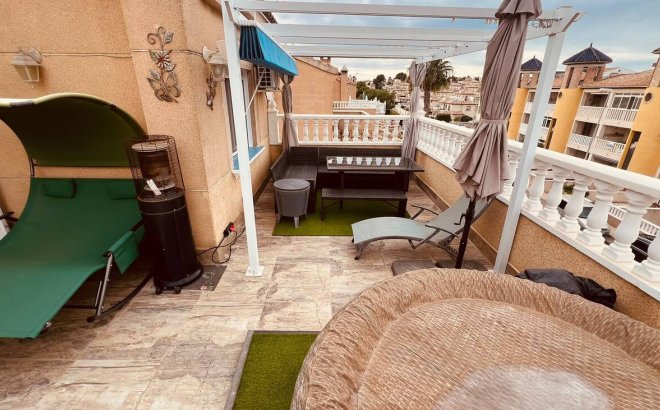 Revente - Villa -
Villamartin - Costa Blanca