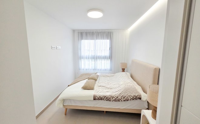 Revente - Penthouse -
Pilar de la Horadada - Costa Blanca