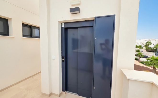 Revente - Penthouse -
Pilar de la Horadada - Costa Blanca