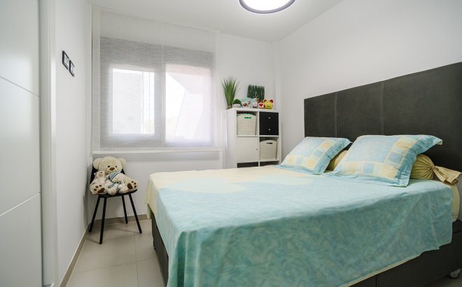 Revente - Appartement -
Pilar de la Horadada - Costa Blanca