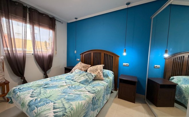 Revente - Penthouse -
Torrevieja - Centro
