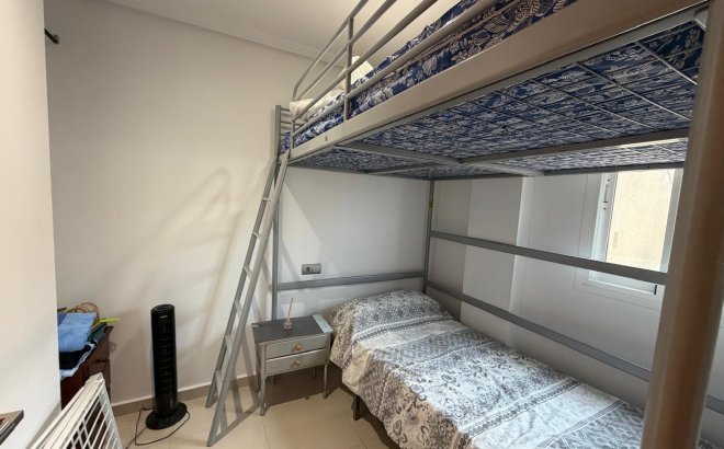 Revente - Penthouse -
Torrevieja - Centro