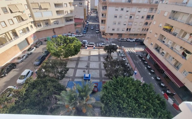 Resale - Penthouse -
Torrevieja - Centro
