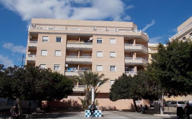 Resale - Penthouse -
Torrevieja - Centro