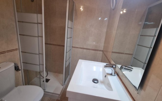 Revente - Bungalow -
Torrevieja - Torreblanca