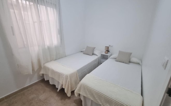 Revente - Bungalow -
Torrevieja - Torreblanca