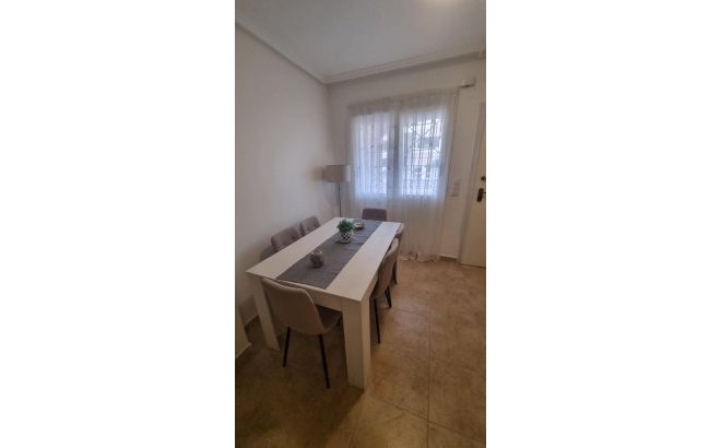 Revente - Bungalow -
Torrevieja - Torreblanca