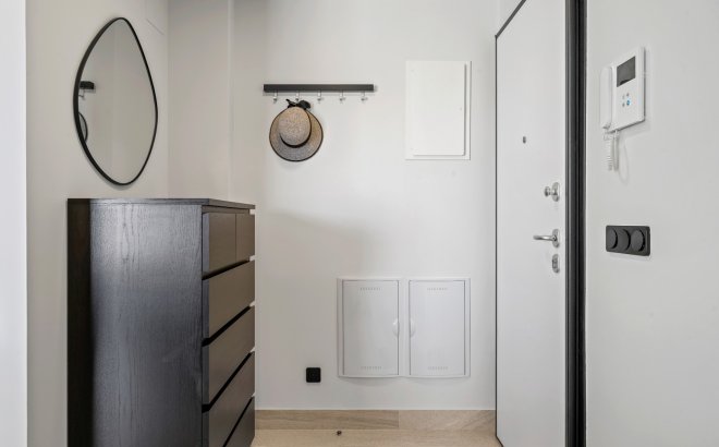 Revente - Appartement -
Villamartin - Costa Blanca