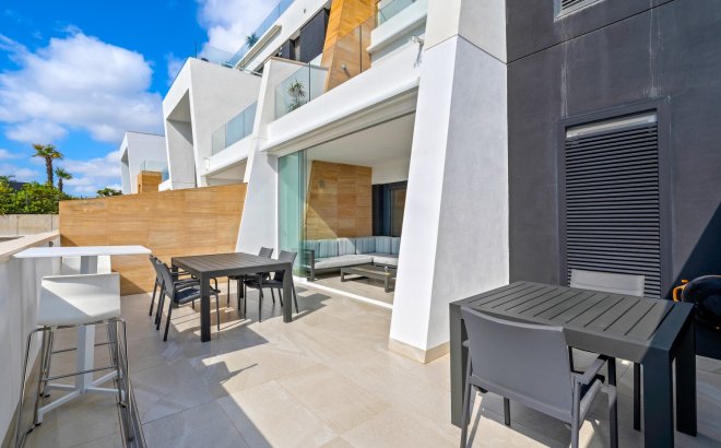 Revente - Appartement -
Villamartin - Costa Blanca