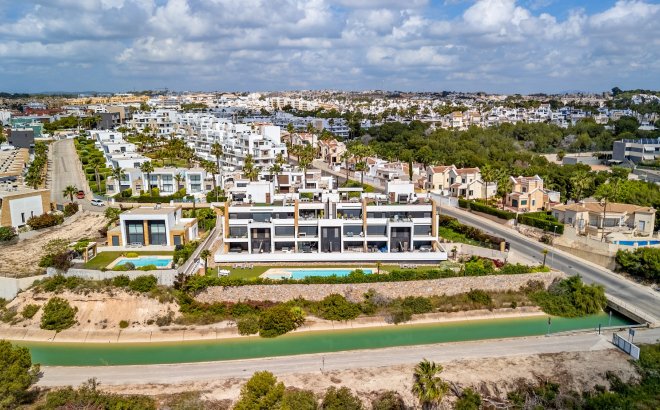 Revente - Appartement -
Villamartin - Costa Blanca