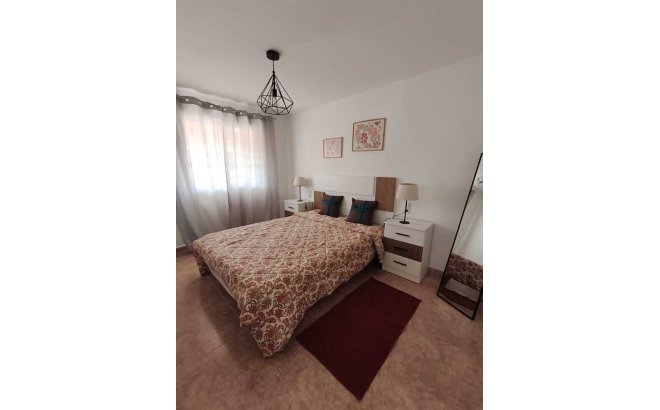 Herverkoop - Penthouse -
Torrevieja - PARQUE DE LAS NACIONES