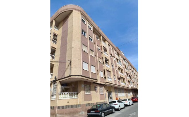 Herverkoop - Penthouse -
Torrevieja - PARQUE DE LAS NACIONES