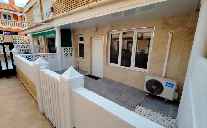 Resale - Apartment -
La Mata - Costa Blanca