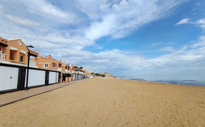 Resale - Apartment -
La Mata - Costa Blanca