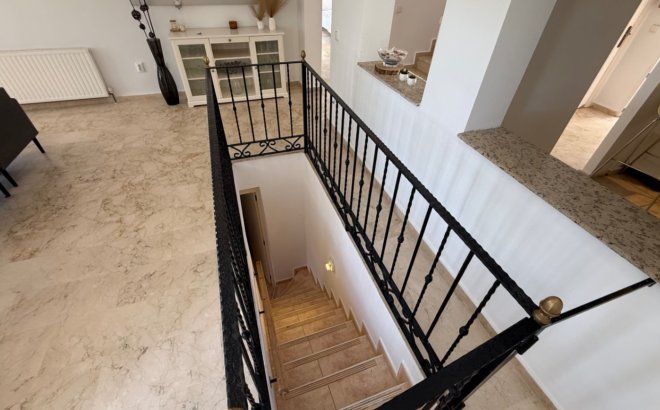 Resale - Villa -
Orihuela Costa - Costa Blanca