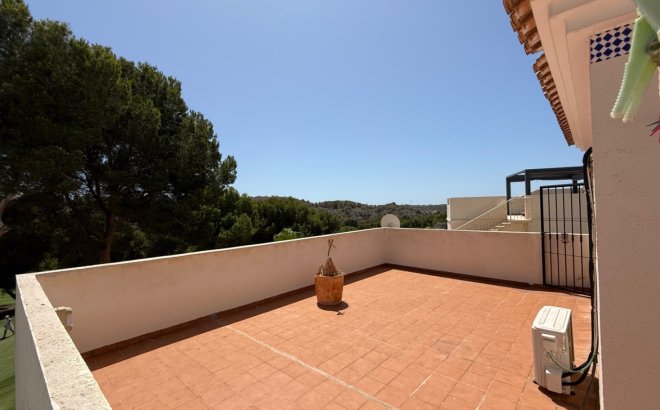 Resale - Villa -
Orihuela Costa - Costa Blanca