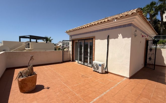Resale - Villa -
Orihuela Costa - Costa Blanca