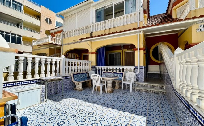 Revente - Town House -
Torrevieja - Costa Blanca