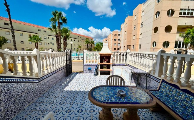 Revente - Town House -
Torrevieja - Costa Blanca