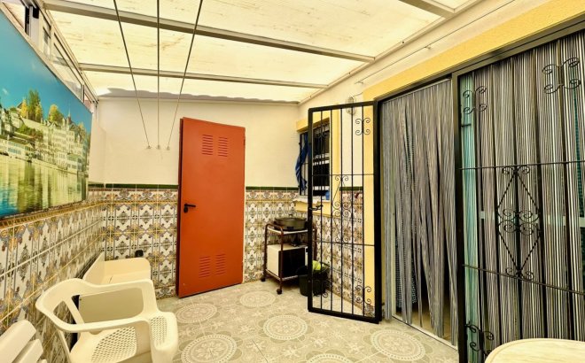 Revente - Town House -
Torrevieja - Costa Blanca
