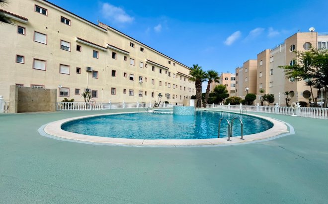Revente - Town House -
Torrevieja - Costa Blanca