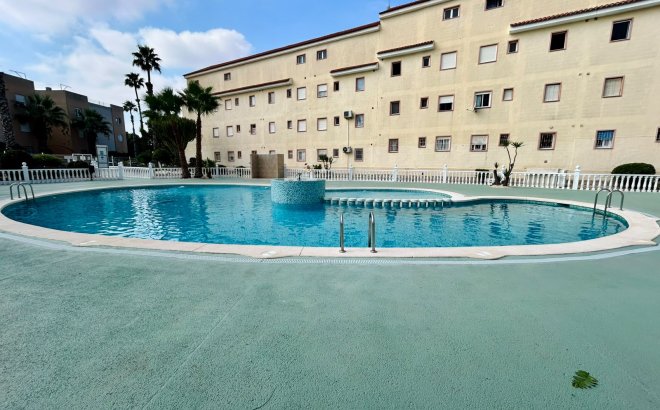 Revente - Town House -
Torrevieja - Costa Blanca