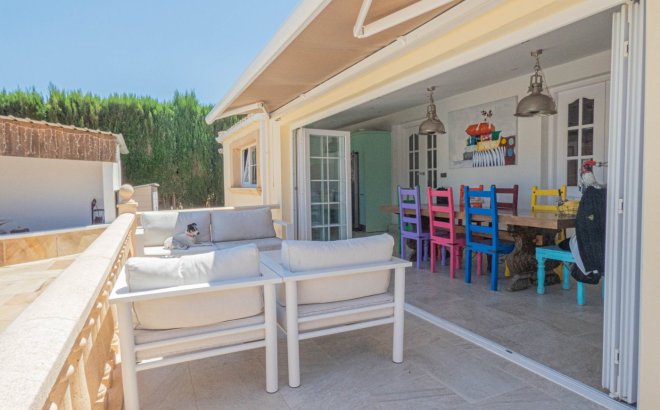 Resale - Villa -
Rojales - Inland