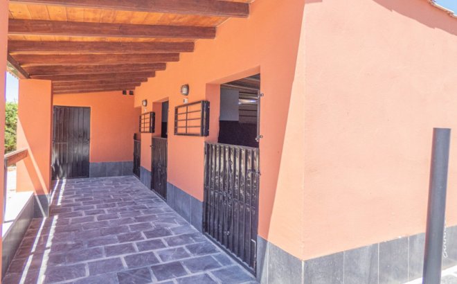 Resale - Villa -
Rojales - Inland