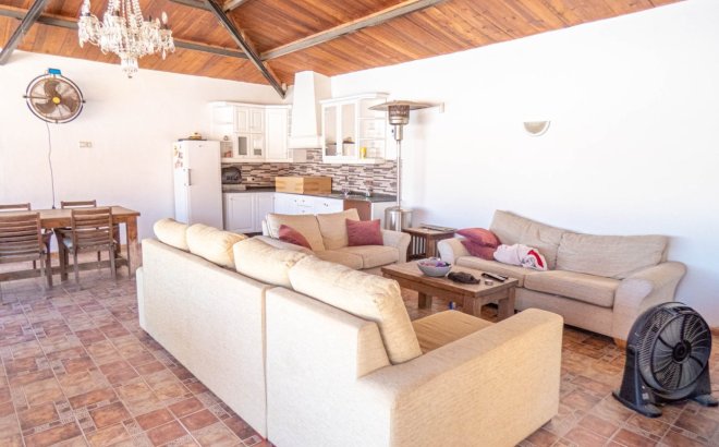 Resale - Villa -
Rojales - Inland