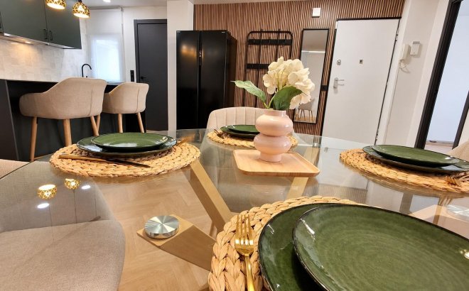Revente - Appartement -
Torrevieja - Playa del Cura