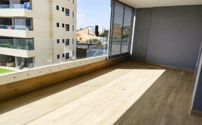 Resale - Apartment -
Orihuela Costa - Punta Prima
